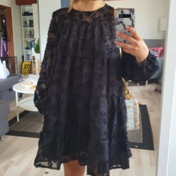 Black Floral Fuzzy Sheer Sleeve Ruffle Dress - Picture 6 of 7